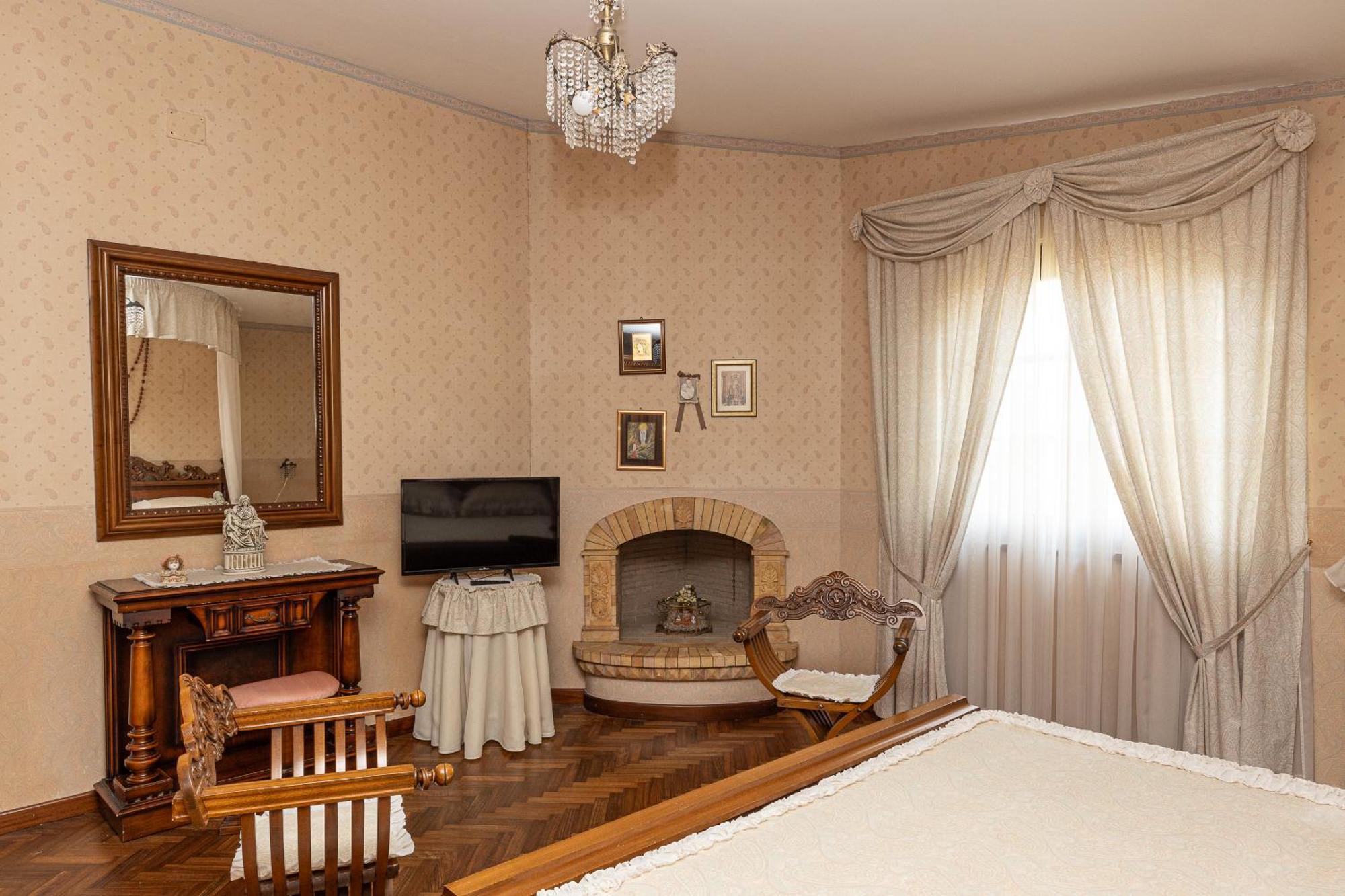 B&B Villa Dei Desideri Chieti Bagian luar foto